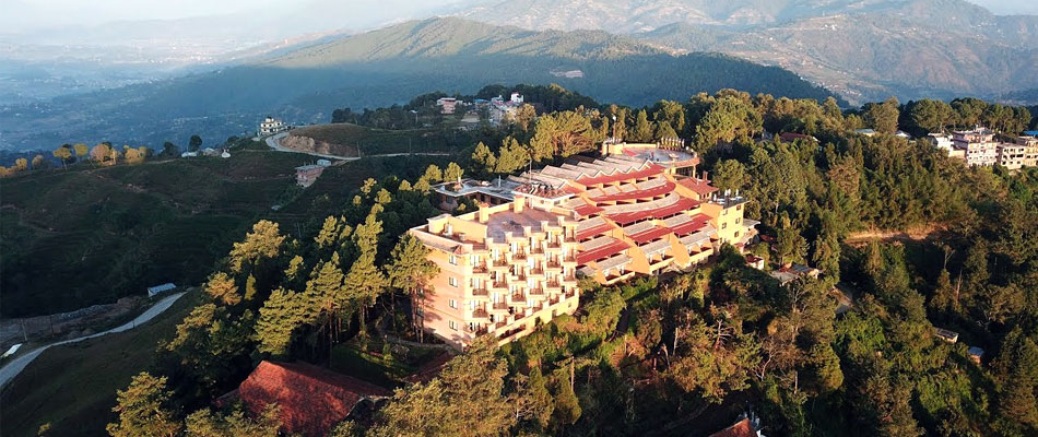 Nagarkot, Club Himalaya