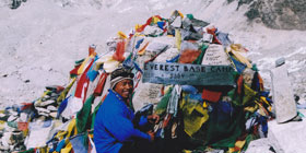 Mr. Jit, Trekking Porter