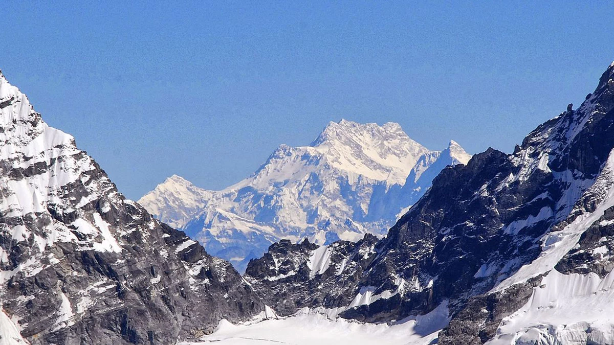 Kanchenjunga Circuit Trek