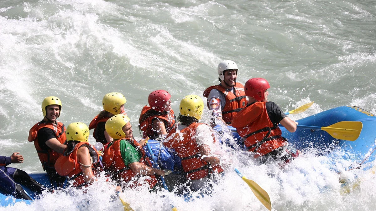 Rafting Paragliding Hiking and Culture Tour - 7 Days