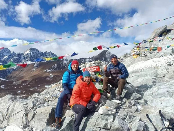 Everest Base Camp Trek via Cho La Pass and Gokyo Lakes - 21 Days